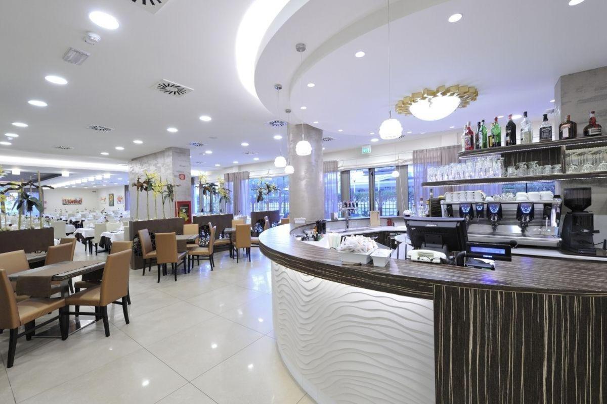 Hotel Lido Bibione Beach Exterior foto